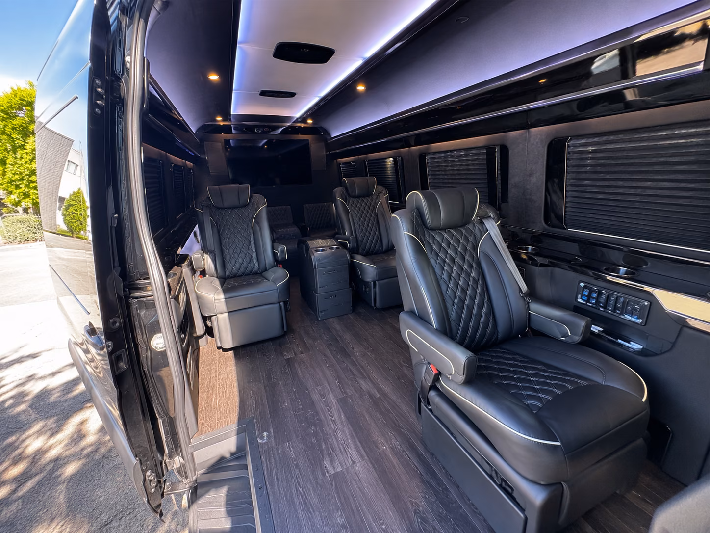 book group transportation for your next convention or trade show 5