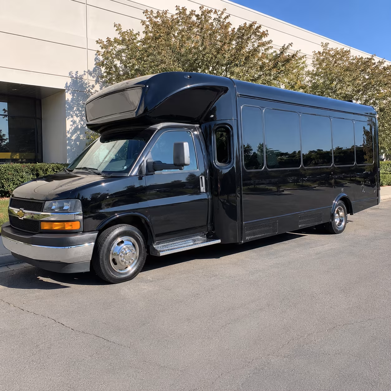 bus rentals for bands performers and touring groups in new orleans