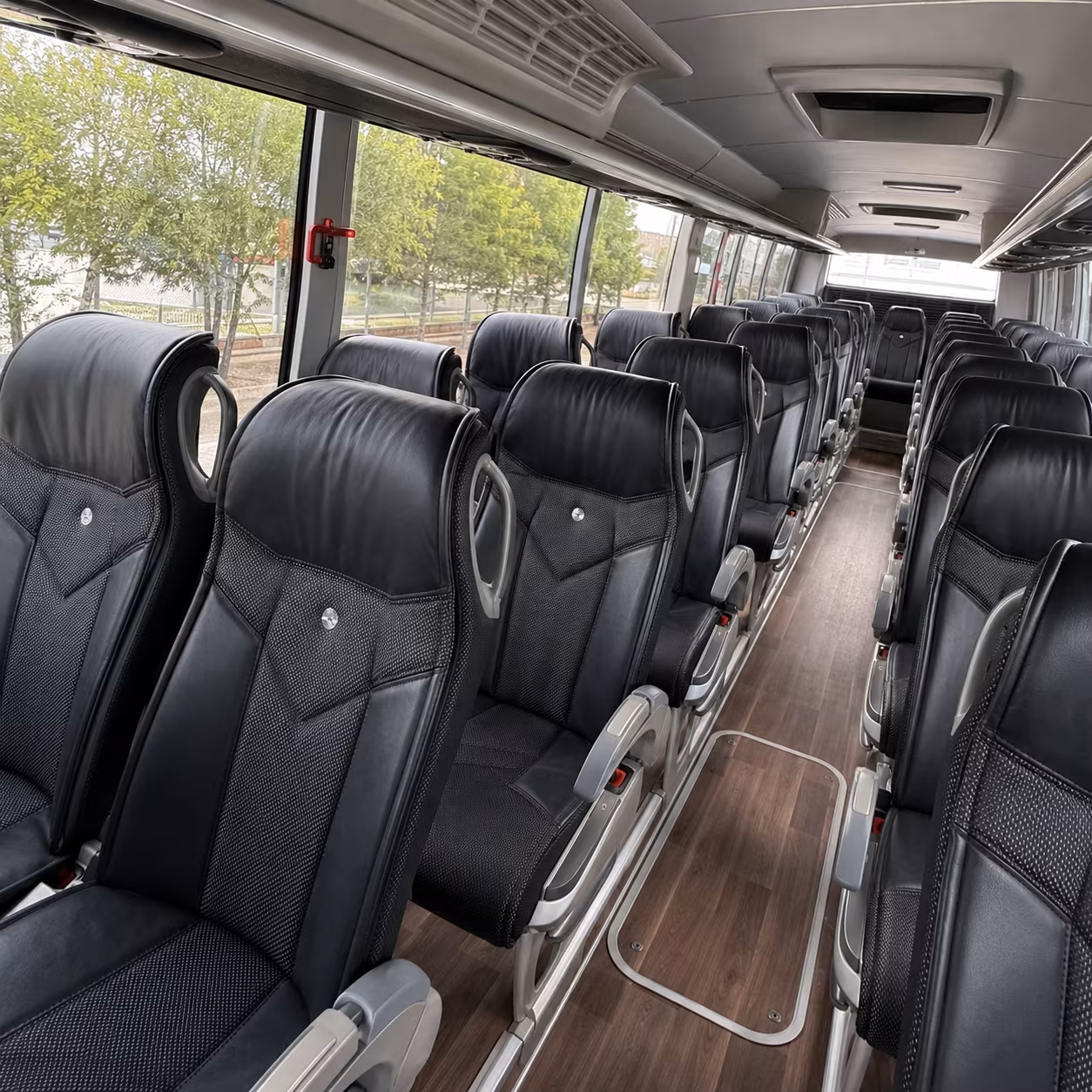 charter bus transfers between msy and the port of new orleans