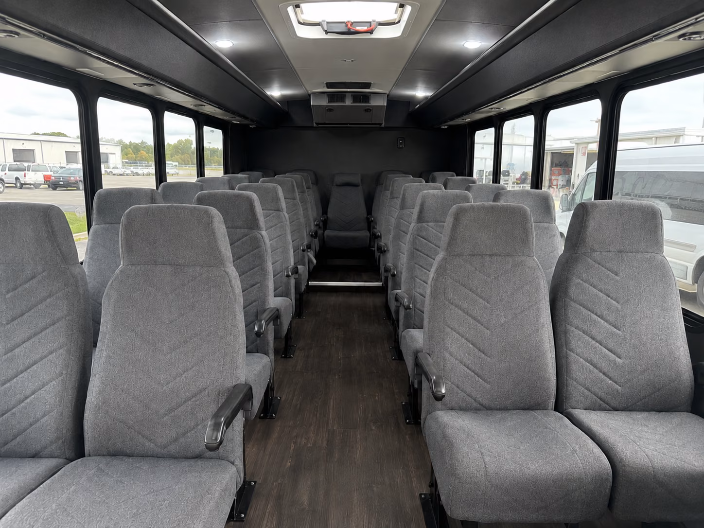 minibus rentals for bachelorette dinners and cocktail bars in the garden district