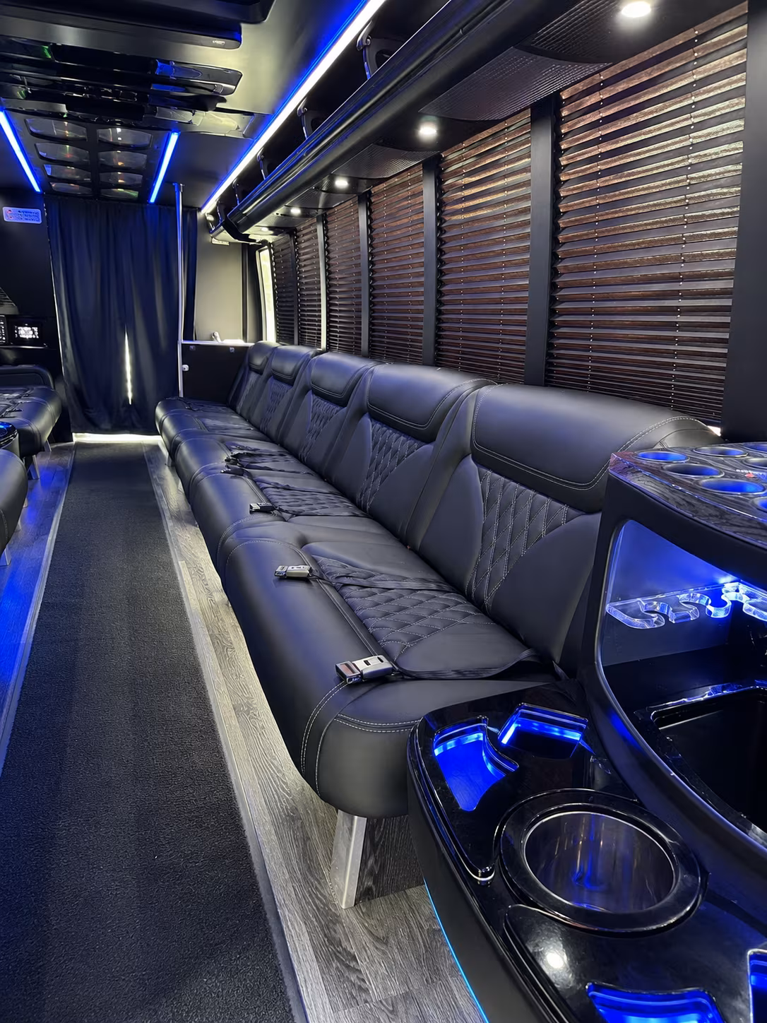 new orleans new years eve party bus rental